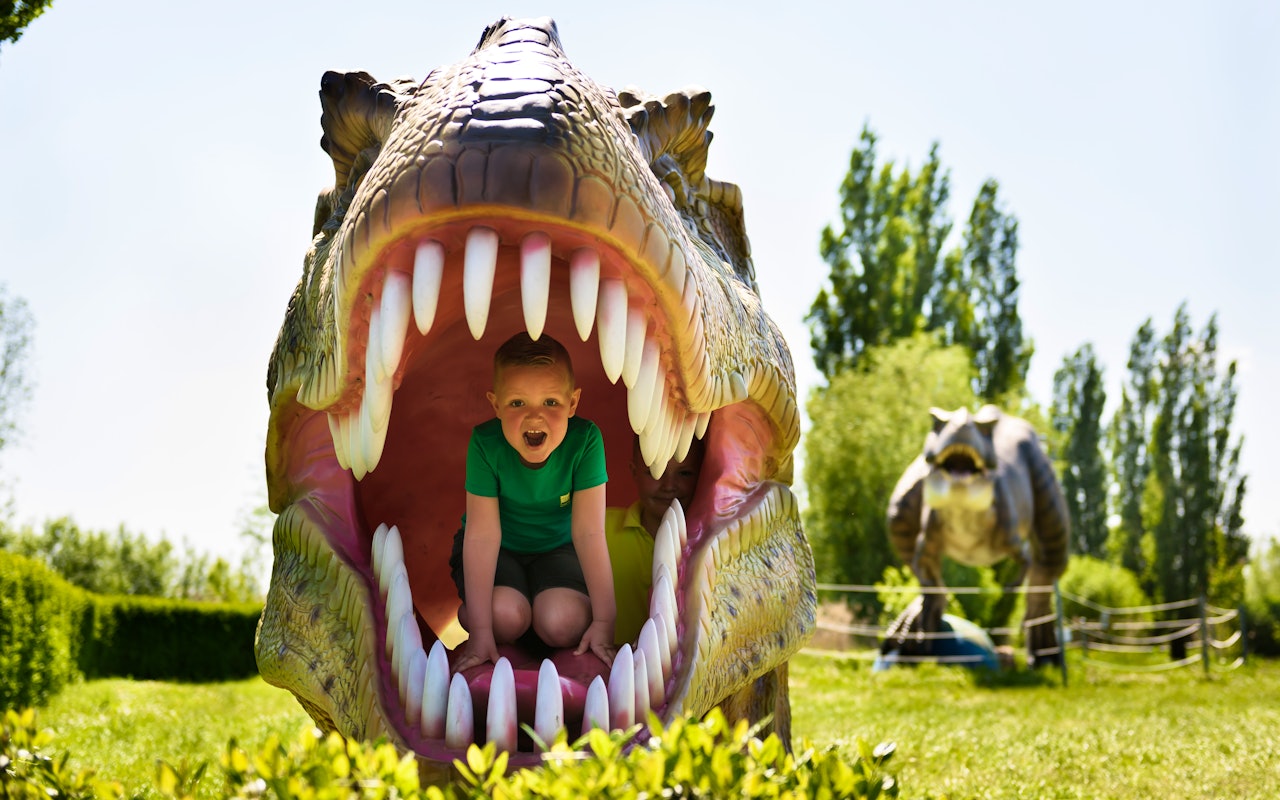 2 tickets voor Dino Experience Park in Gouda!