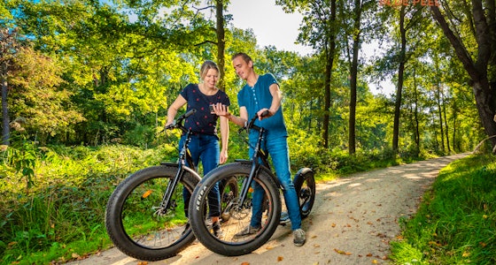 Cross op een FatMax Kickbike door de Peel!