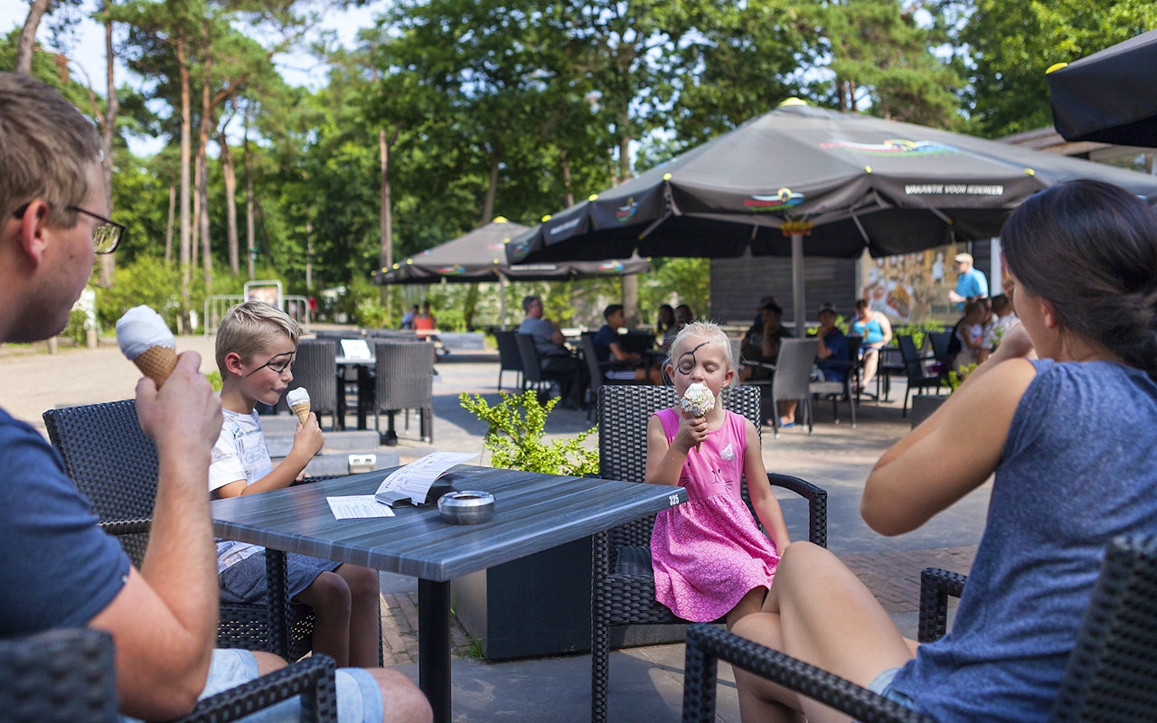 Verblijf een midweek in augustus met 4 personen bij Oostappen Vakantiepark Arnhem!
