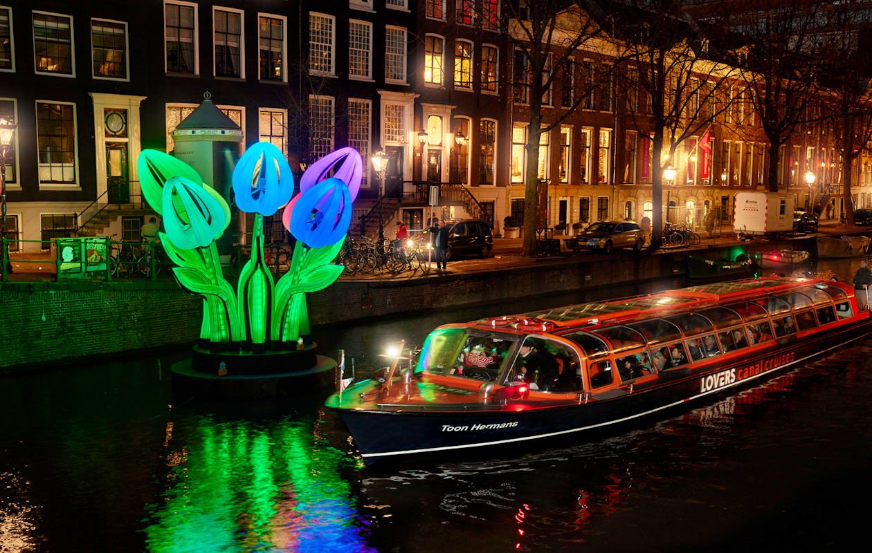 Rondvaart tijdens de 10e editie van het Amsterdam Light Festival!