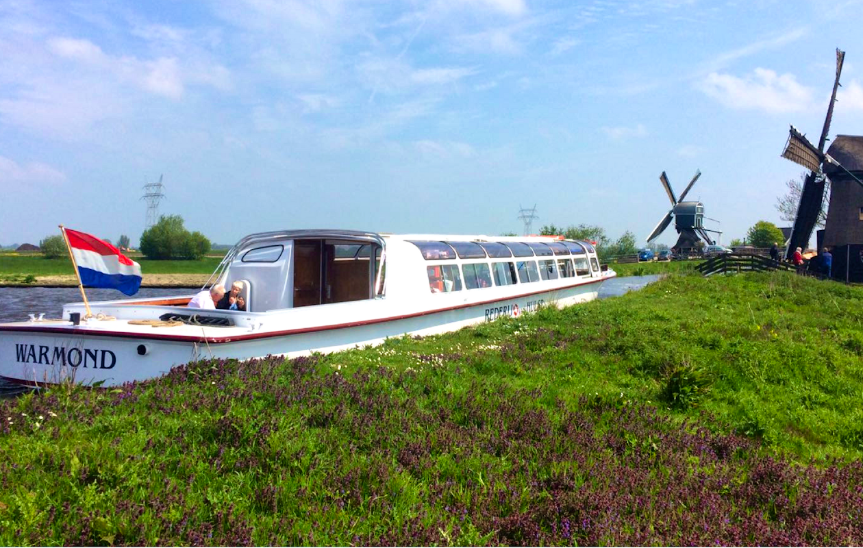 Een mooie Zomer-Herfst Cruise over de Kagerplassen vanuit Warmond met Rederij van Hulst!