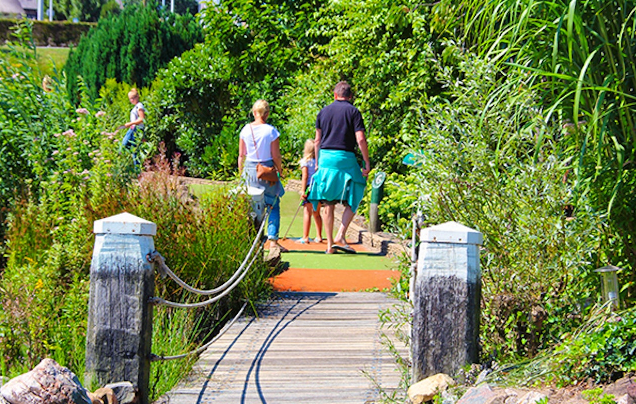 Kom midgetgolfen bij Adventure Park De Rollygolf in  Noordwijk!