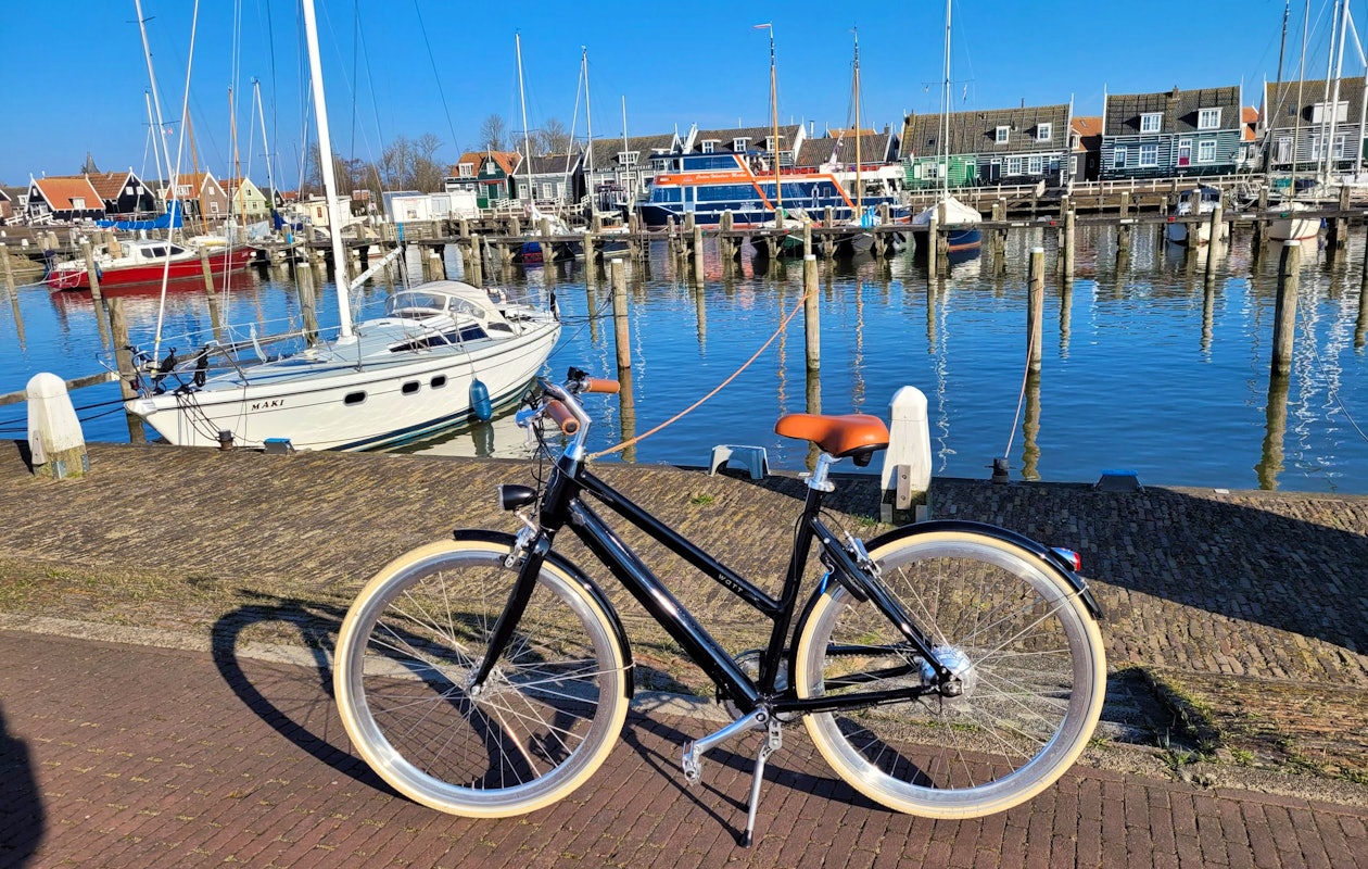 Ontdek Marken & Volendam per E-bike voor 2 personen! 