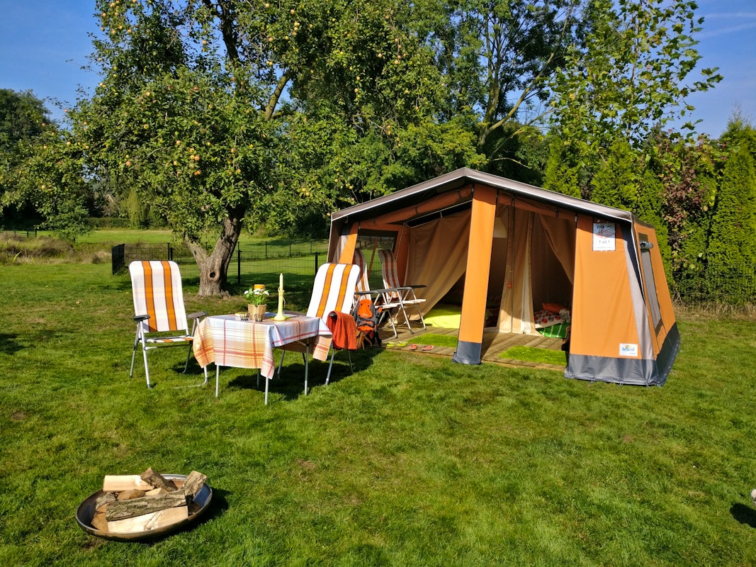 Een weekend of midweek weg naar België in een volledig ingerichte Freecamp Huurtent (max. 4p)!