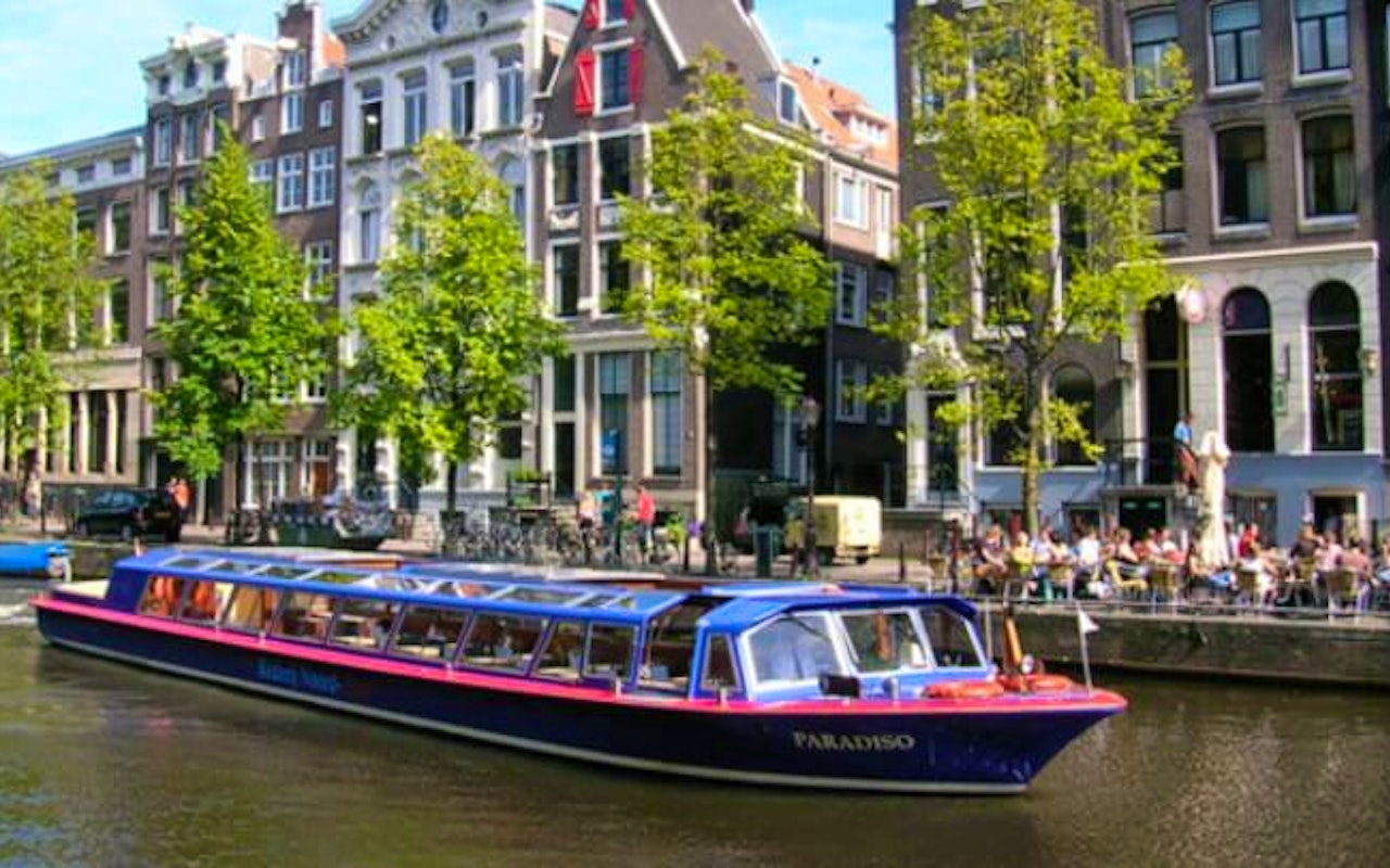 2 tickets voor een Canal Cruise door Amsterdam!