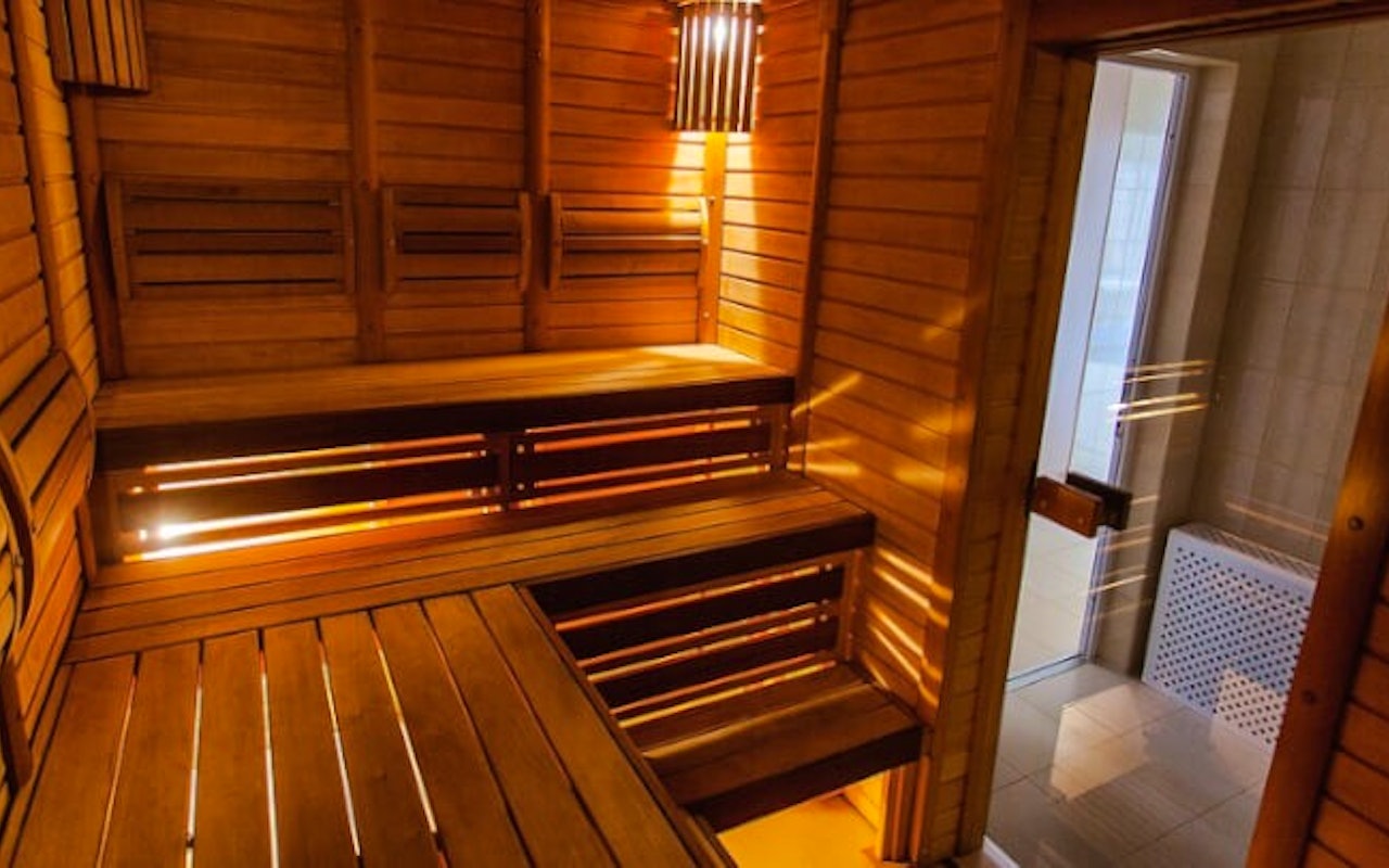 Ticket voor 75 minuten Finse privé sauna bij FloatSpa Den Haag!
